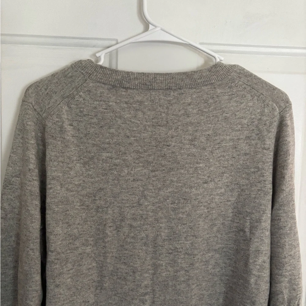 J.Crew Gray Merino Wool Blend Sweater Crewneck Lightweight Size M - Picture 10 of 10